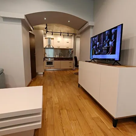 Chan Krum With Sauna & Jacuzzi In Center Appartement *