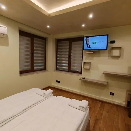 Chan Krum With Sauna & Jacuzzi In Center Varna