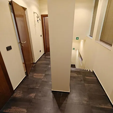 Chan Krum With Sauna & Jacuzzi In Center *